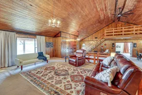 4 Mi to Lake Access: Pet-friendly Home in Bismarck - Image 4