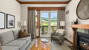 Mountain Side Studio Spruce Peak Lodge | 1332 - Image 3