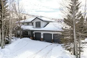 Charming 5BD Mountain Estate Perfect for Families - Image 2