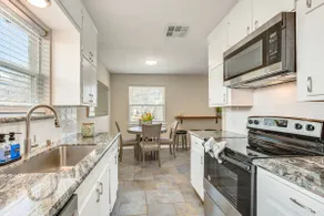 5 Mi to Fort Worth Stockyards: Home w/ Yard! - Image 2
