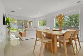 Mountain Vista Retreat - Comfort Meets Style - Image 2