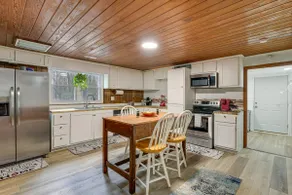 Deck & 2-acre Yard: Quiet Getaway in Crandall! - Image 2