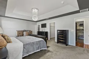 Save 15% in May, Cozy Midland Cottage, Near Parks! - Image 3