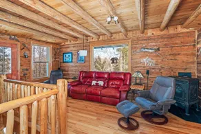 Flowing Waters Log Home - Image 5