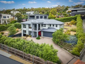 4 Bedroom House - Gorgeous View - Image 4