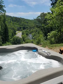 Hot Tub! Dog friendly w/View. Near WCU, Casino - Image 5