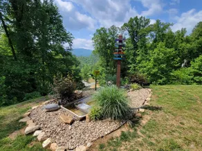 Your Cozy Smoky Mtn Basecamp for Adventure (and S’ - Image 4