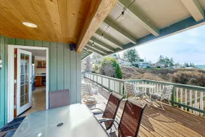 Cozy family-friendly home with game room, valley v - Image 4