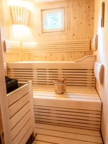 Woody 8 - Chalet Bellevue with sauna and whirlpool - Image 3