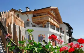 Ferienwohnung 'Mitterhof' mit Bergblick, Gemeinschaftsterrasse und Wi-Fi - Image 2