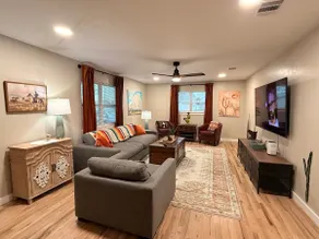 Casa Bonita Van Vleck, Pet Friendly - Image 2