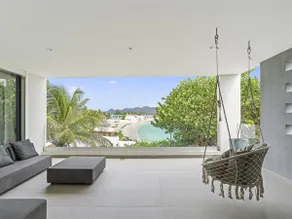 Beacon Hill Hideaway Luxury Condo in Simpson Bay - Image 2