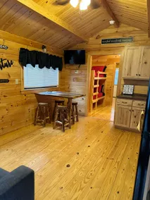 Cabin 3 - Hobet Hideaway - Ivy Branch Trailhead - Image 4