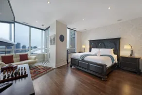 Two Storey Penthouse with 2 Parkings and Lake & City Views - Image 3