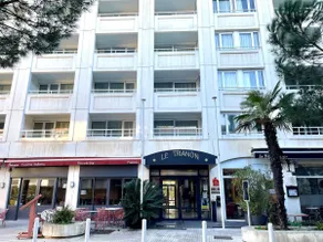 Appart-Hôtel Le Trianon - Image 2
