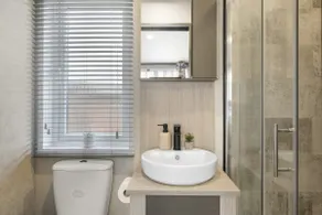 Stylish Lodge with Parking nr Ilfracombe & Beaches - Image 4