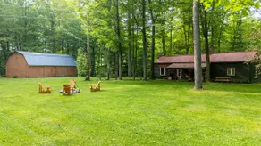Secluded cabin on creek-Fire Pit, Pet Friendly! - Image 2