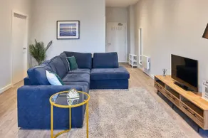 Host & Stay - Mariposa Waterloo - Image 3