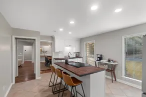 Renovated, Dog Friendly, Fenced Yard, Game RM - Image 3