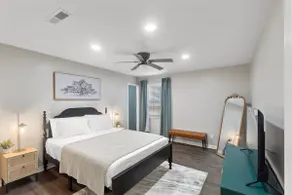 Renovated, Dog Friendly, Fenced Yard, Game RM - Image 2
