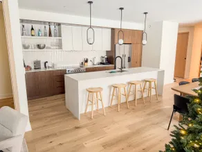 Ski-In Adjacent 200m- 3BR • Free Shuttle •Sleeps 8 - Image 3