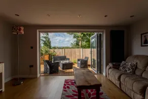 Abbey Rectory - with private parking - Image 4