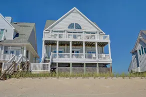 Oceanfront Paradise with Amazing Views! - Image 4