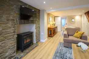 Bay Tree Cottage Rhondda Valley By STAE-Homes - Image 3