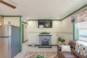 9 Mi to Lake Carlsbad: Pet-friendly Apt - Image 4
