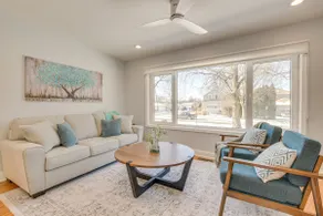 2 Mi to Northwestern: Updated Home w/ Game Room! - Image 4