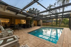 Family-Friendly 4BR Getaway Saltwater pool - Image 3