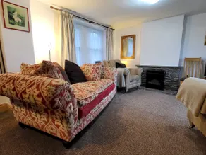 Holly Cottage - Image 3
