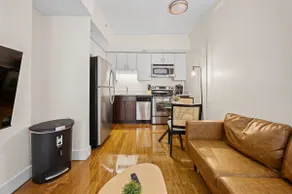 Studio in downtown crossing Boston 3937 - Image 3