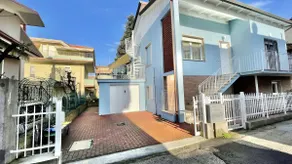 Petlyapartments #Golden - Image 3