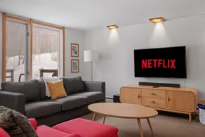 Classic Stratton Ski Chalet: Perfect for Families - Image 4