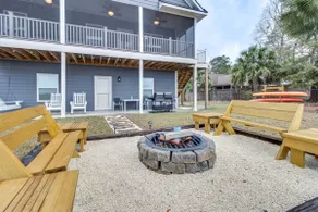 Dock & Fire Pit: Waterfront Midway Retreat! - Image 2