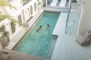 Whitehaven - 100m to Beach, Private Pool - Image 3