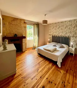 Charming house for 14, pool and indoor hottub - Image 4