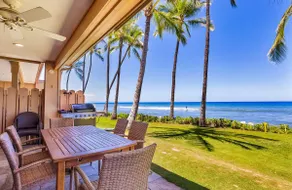272-1 Large oceanfront home- fully air conditioned, 25 feet from the water - Image 3