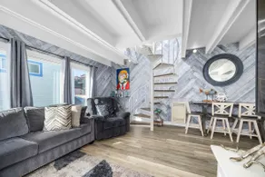 2 Bedroom Capitola Home w/ Rooftop Deck! - Image 2
