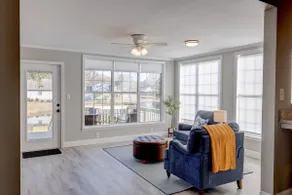 Tall Timbers Waterfront Oasis 3Br 2 Bath Retreat - Image 2