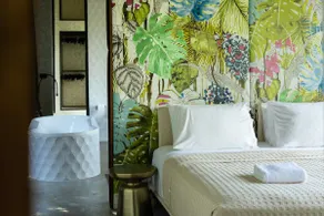 Planchonella House - Eco Stay de Luxe - Image 2