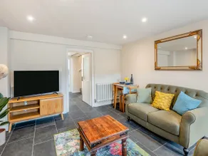 The Cottage At Number One - Image 4