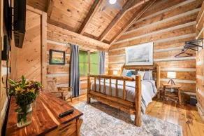 Red Cedar Log Cabin | Hot Tub! + Pet-Friendly! - Image 5
