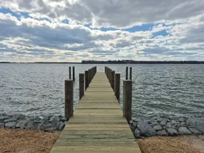 Epic Views, New Pier, Remodeled, Family & Pets - Image 4