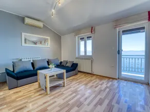 Ema by Interhome - Image 2