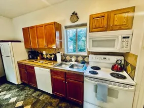 Yosemite Woods Duplex in Yosemite-Upper Unit - Image 5