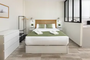 AltaHomes Malaga Your urban retreat -Luxurious - Image 4