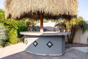Luxe Indio Stay w/ Pool, Tiki Bar & Fire Pit Near Coachella Longfellow - Image 4