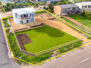 66 Neighbour Ave Goolwa - Linen Provided - Image 2